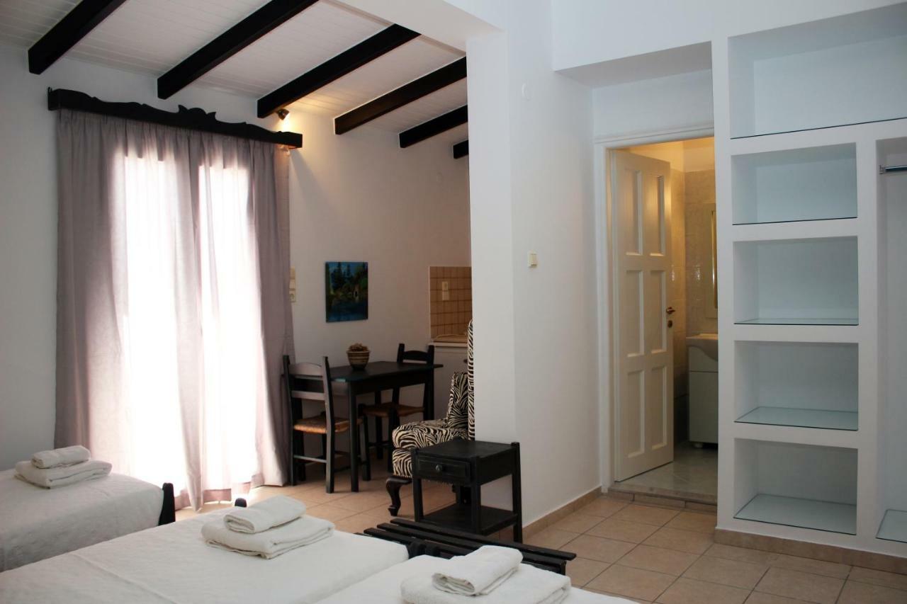 Ikaros Art Hotel Agios Nikolaos  Bagian luar foto